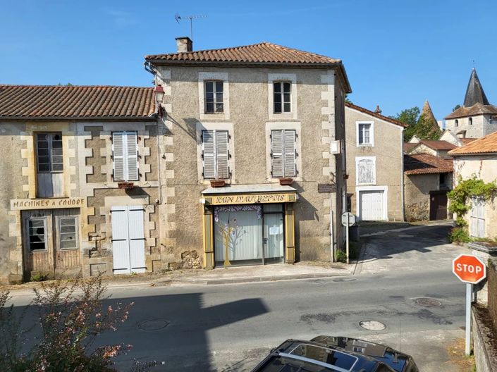 Image No.10-2 Bed House for sale