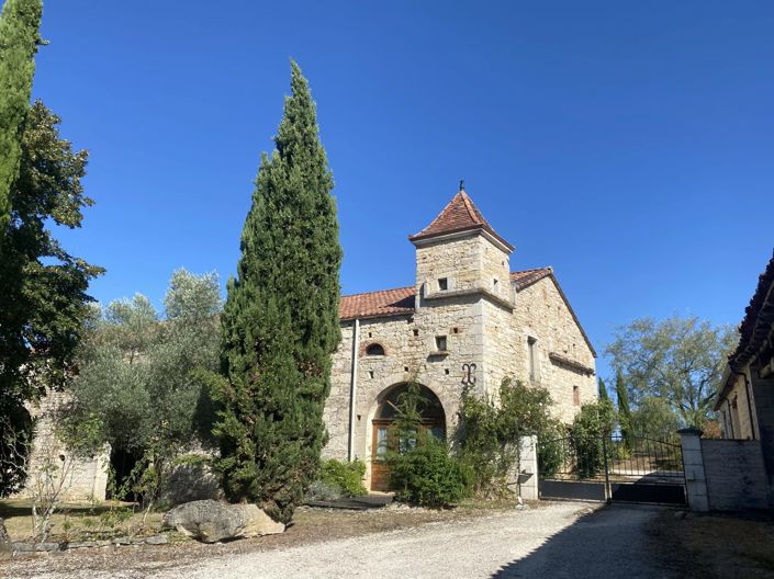 Image No.1-5 Bed House for sale