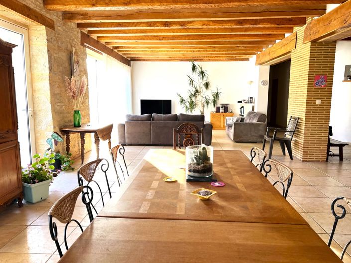 Image No.4-5 Bed House for sale