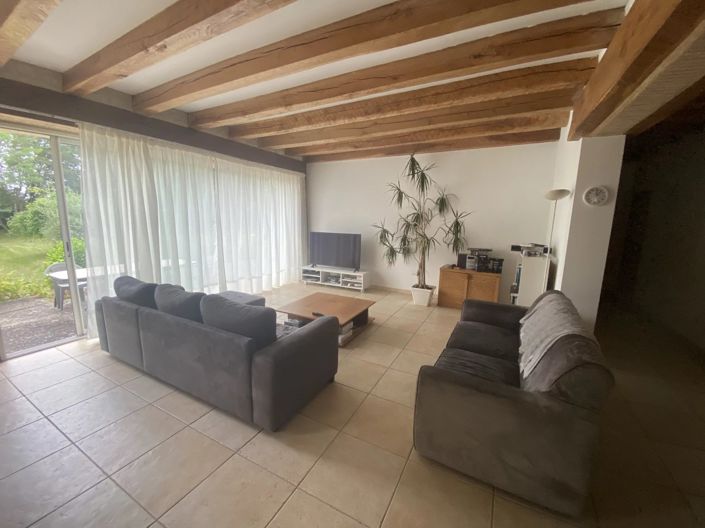 Image No.5-5 Bed House for sale