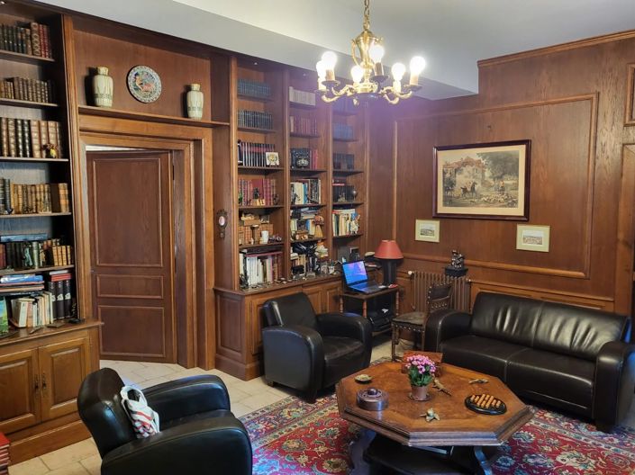 Image No.4-4 Bed House for sale