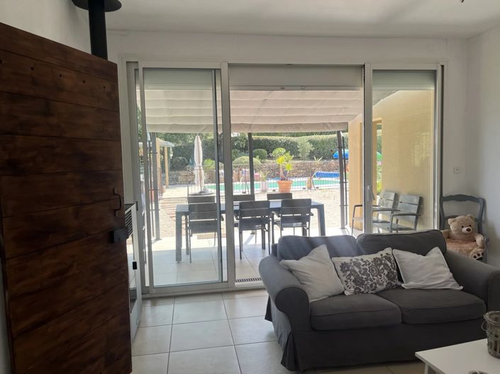 Image No.11-3 Bed House for sale