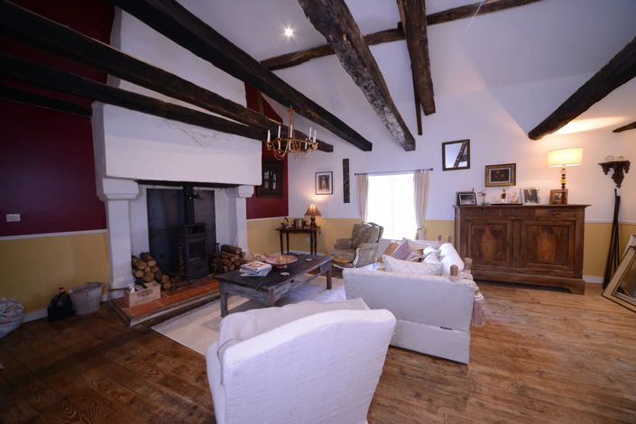 Image No.5-5 Bed Village House for sale