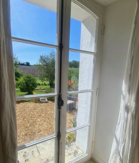 Image No.9-5 Bed Village House for sale