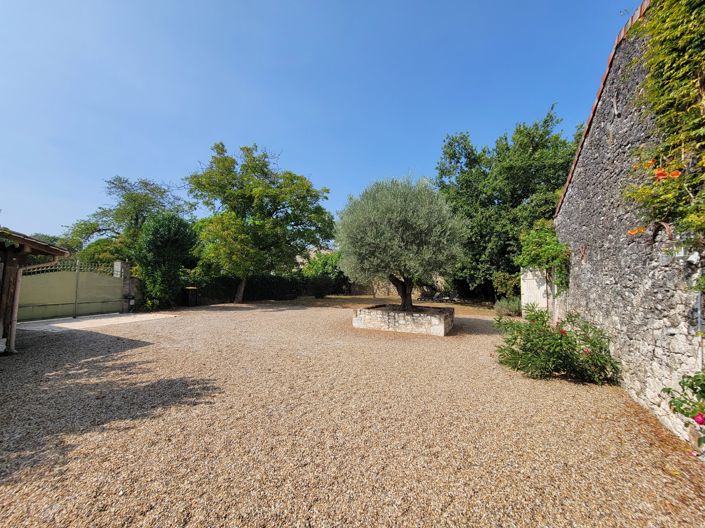 Image No.2-Maison de 4 chambres à vendre à Gironde