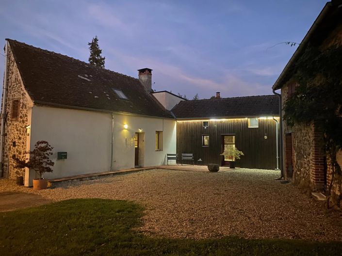 Image No.1-Maison de 5 chambres à vendre à Magnac-Laval