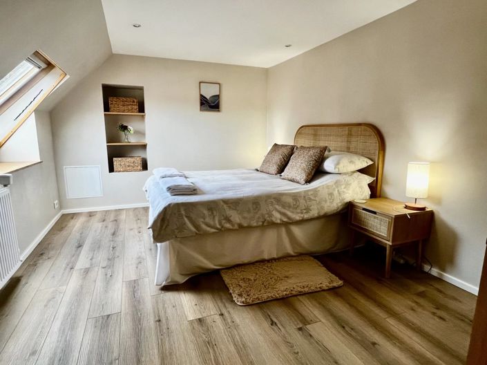 Image No.13-5 Bed House for sale