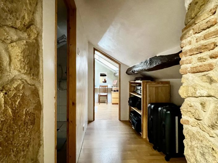 Image No.11-5 Bed House for sale