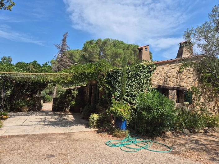 Image No.5-Maison de 7 chambres à vendre à Le Plan-de-la-Tour