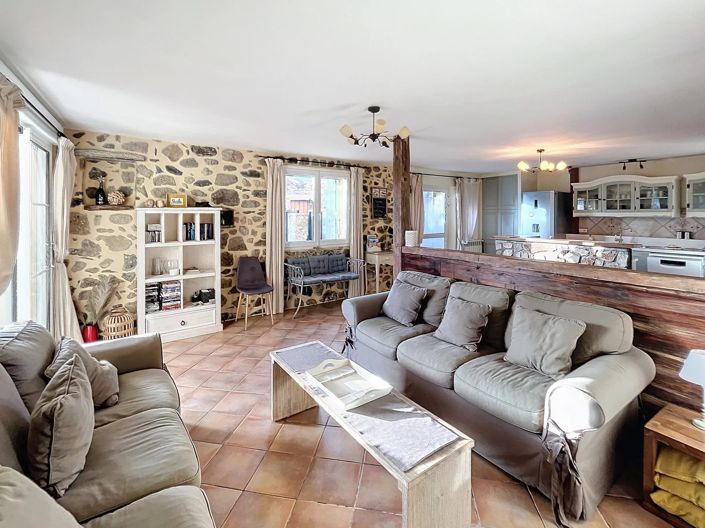 Image No.3-3 Bed Village House for sale