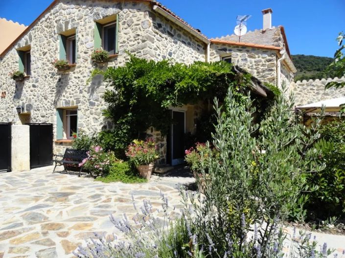 Image No.2-3 Bed Village House for sale