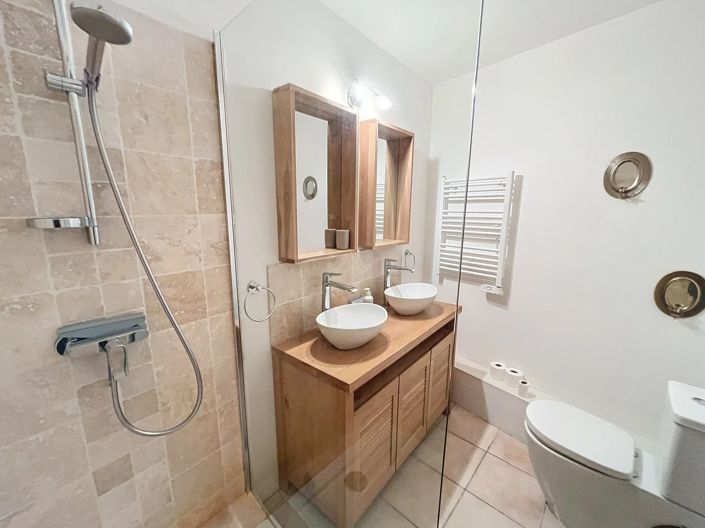 Image No.10-3 Bed Village House for sale