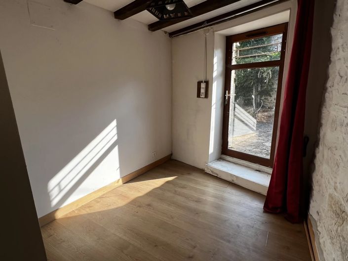 Image No.12-3 Bed House for sale