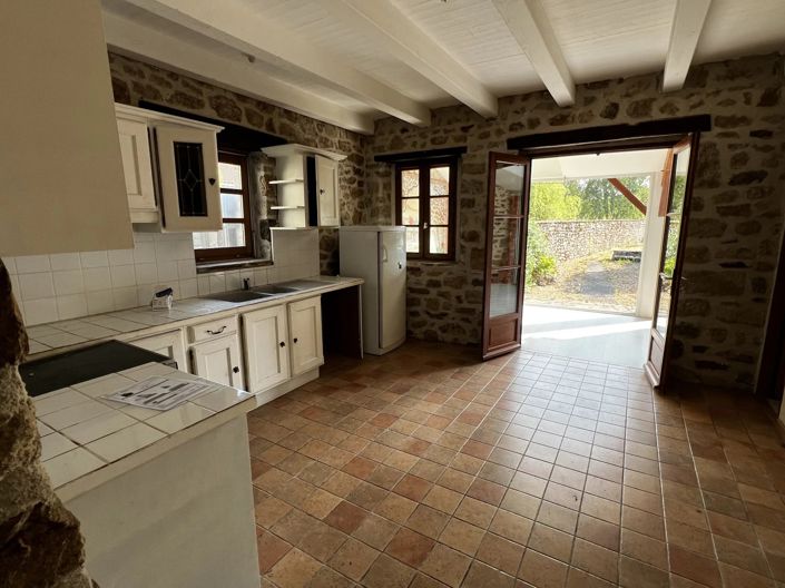 Image No.6-3 Bed House for sale