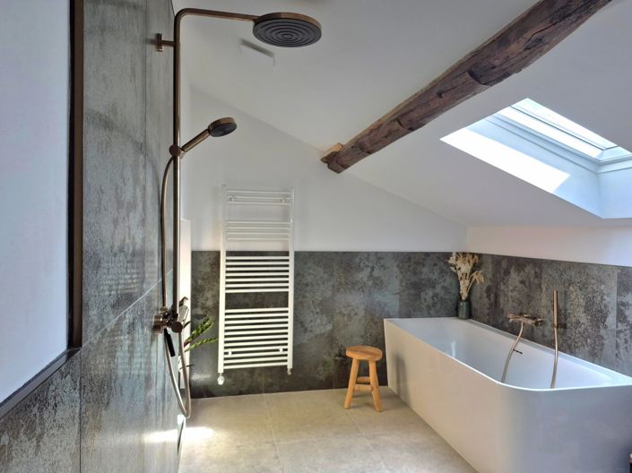 Image No.5-6 Bed House for sale