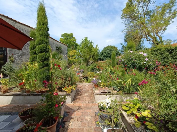 Image No.12-3 Bed Village House for sale