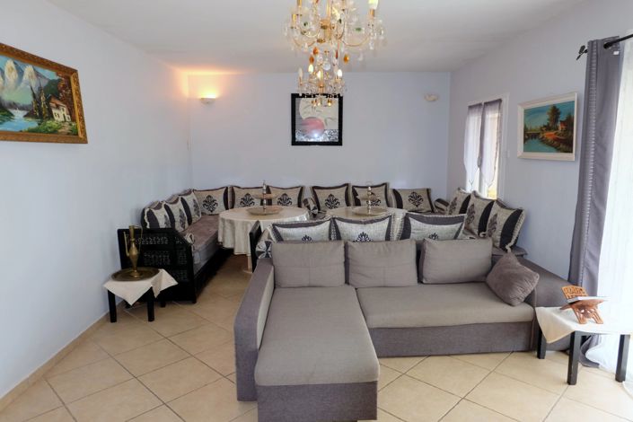 Image No.5-4 Bed House for sale