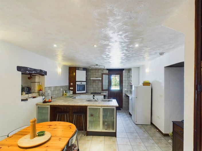 Image No.10-Maison de village de 9 chambres à vendre à Dordogne