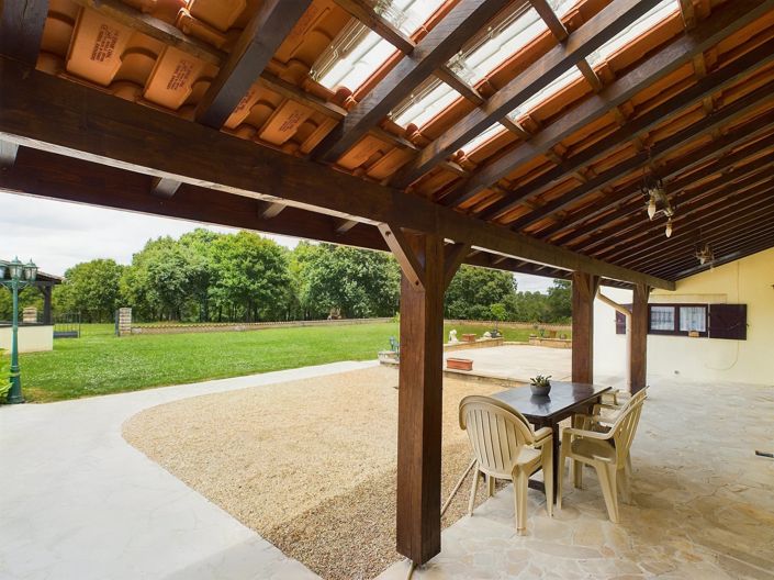 Image No.12-Maison de village de 9 chambres à vendre à Dordogne