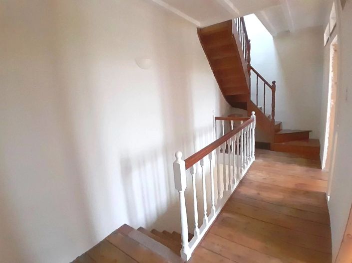 Image No.6-3 Bed House for sale