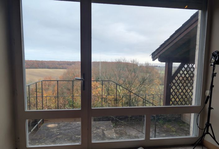 Image No.8-3 Bed Village House for sale