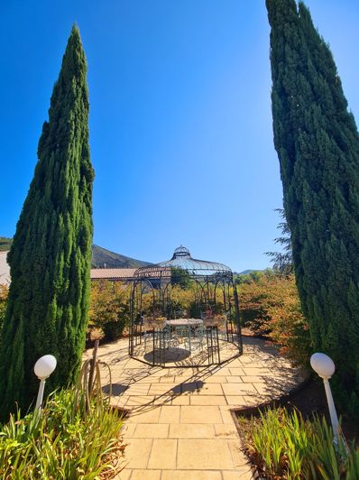 Image No.6-7 Bed House for sale