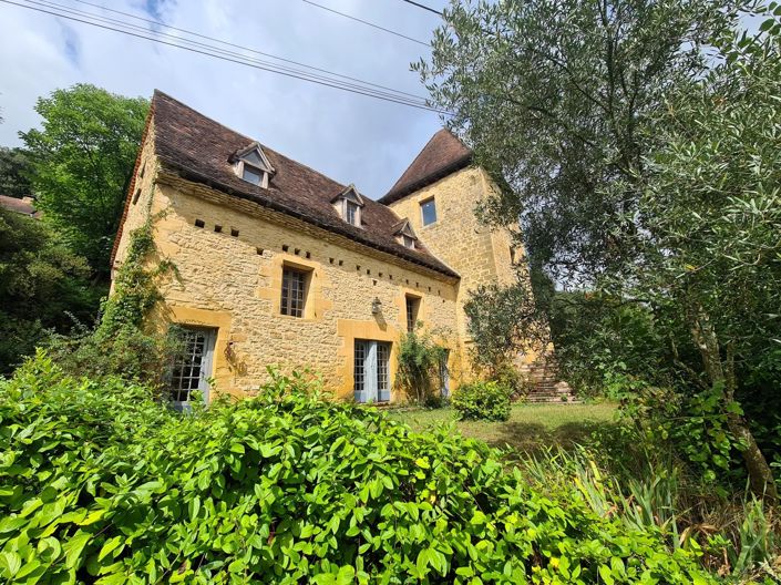 Image No.11-5 Bed House for sale