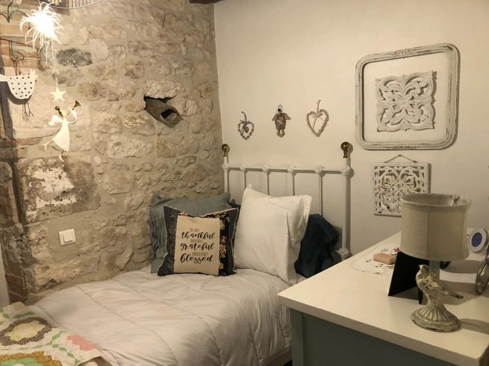 Image No.8-3 Bed House for sale