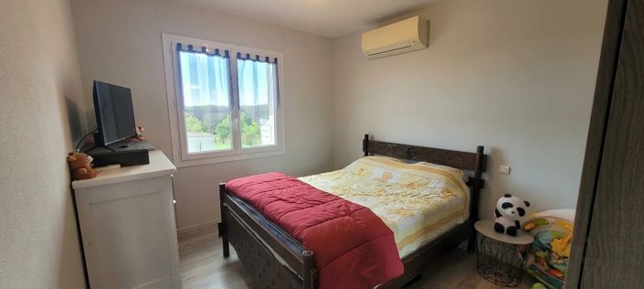 Image No.9-4 Bed House for sale