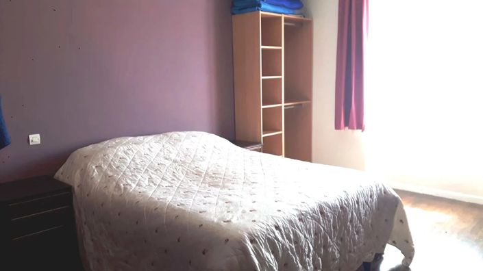 Image No.10-3 Bed House for sale