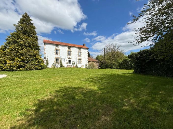Image No.1-4 Bed House for sale