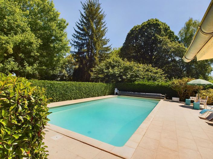 Image No.3-5 Bed House for sale