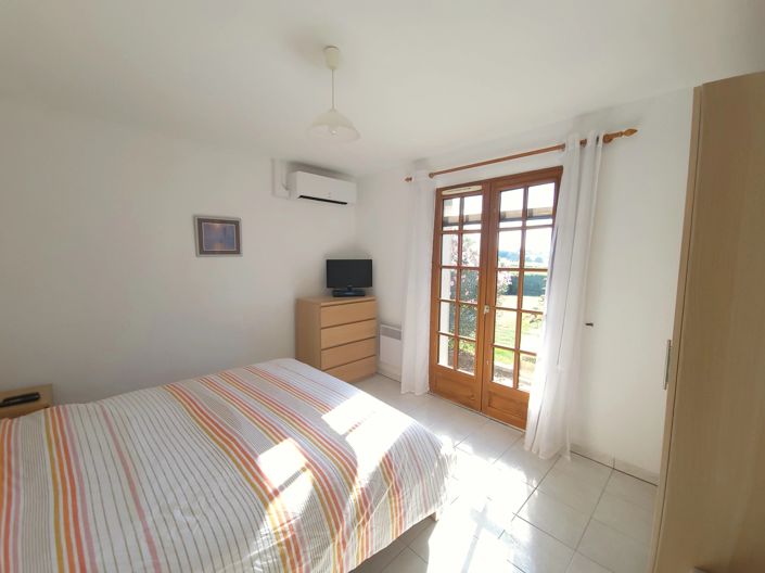 Image No.7-Maison de 4 chambres à vendre à Montpon-Menesterol