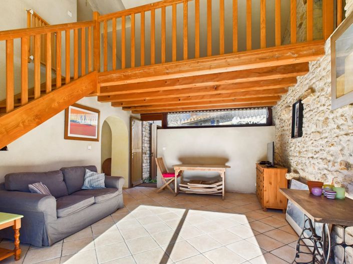 Image No.8-3 Bed Village House for sale