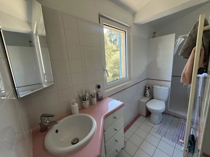 Image No.12-3 Bed House for sale