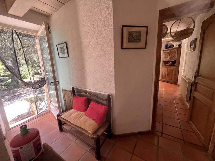 Image No.6-3 Bed House for sale