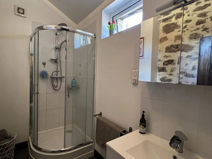 Image No.7-4 Bed House for sale