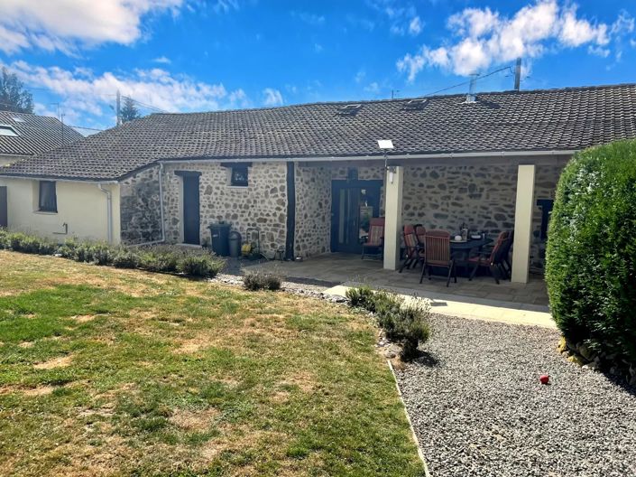 Image No.2-4 Bed House for sale