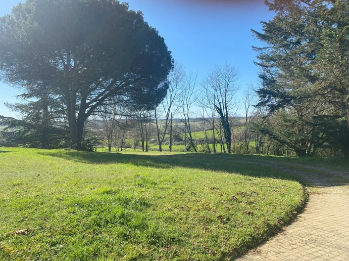 Image No.15-6 Bed House for sale