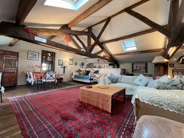 2edbe9cfbf38889f2937b04dd586065b9ea4b5a51e192