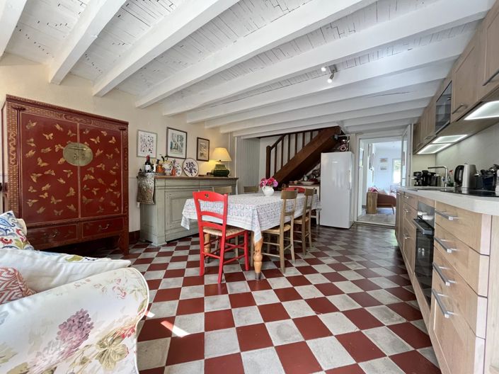 Image No.3-3 Bed House for sale