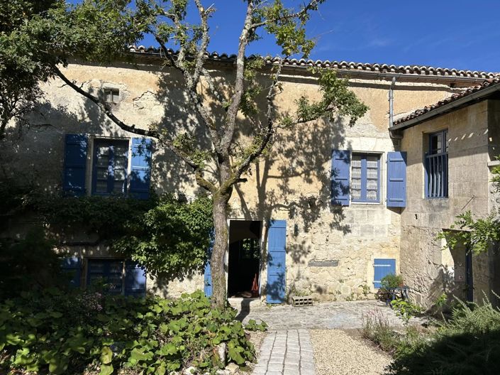 Image No.1-6 Bed Village House for sale
