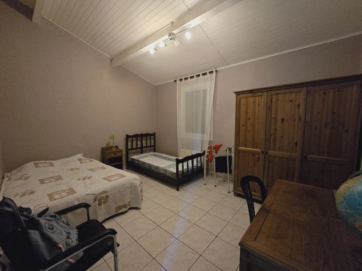 Image No.10-4 Bed House for sale