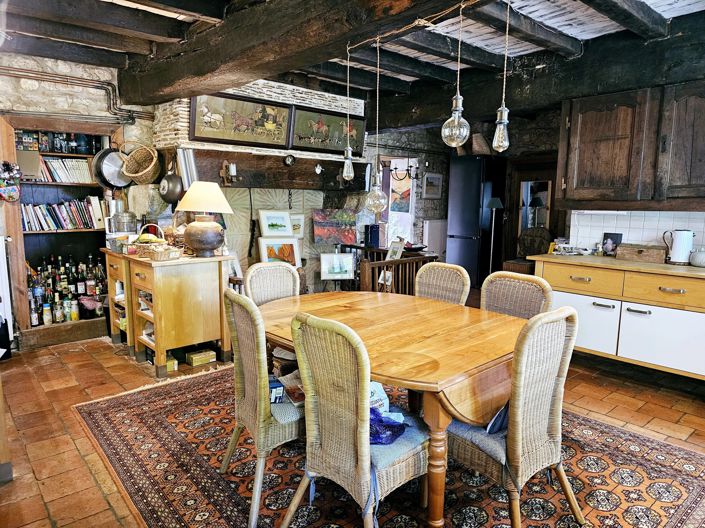 Image No.4-7 Bed House for sale