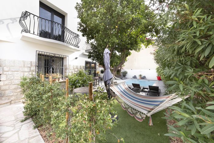 Image No.13-7 Bed House for sale