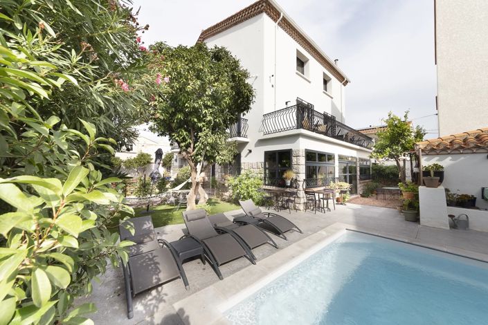 Image No.15-7 Bed House for sale