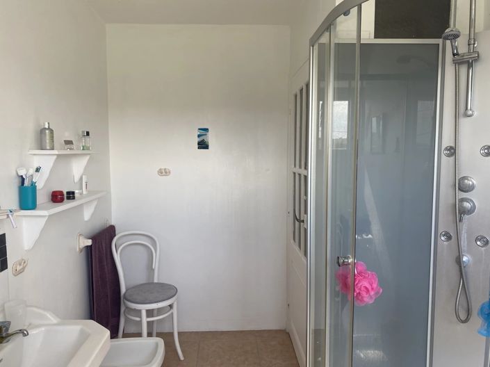 Image No.13-3 Bed House for sale