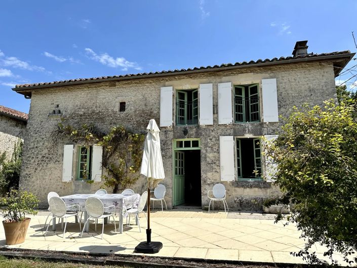 Image No.1-Maison de 6 chambres à vendre à Chalais