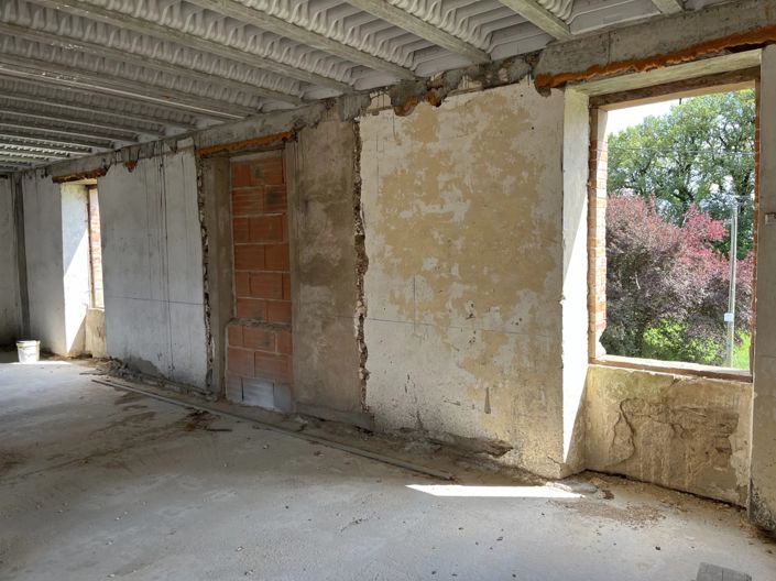 Image No.15-11 Bed House for sale