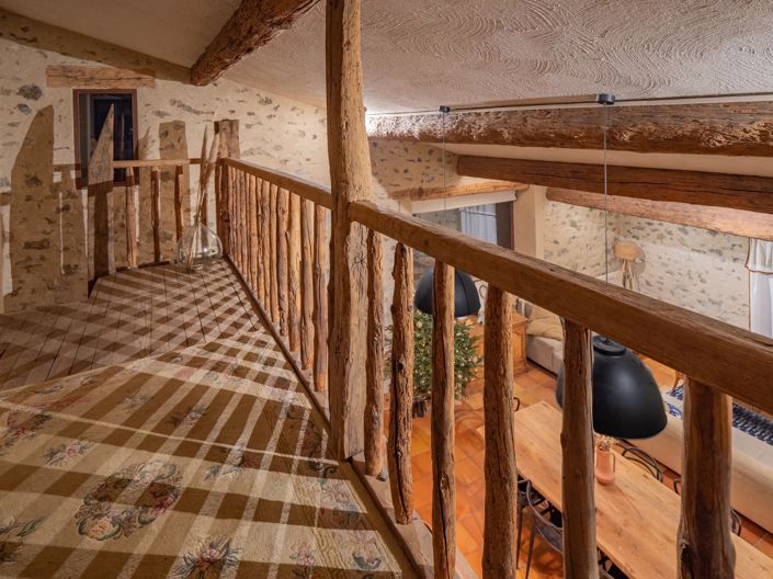 Image No.7-5 Bed House for sale